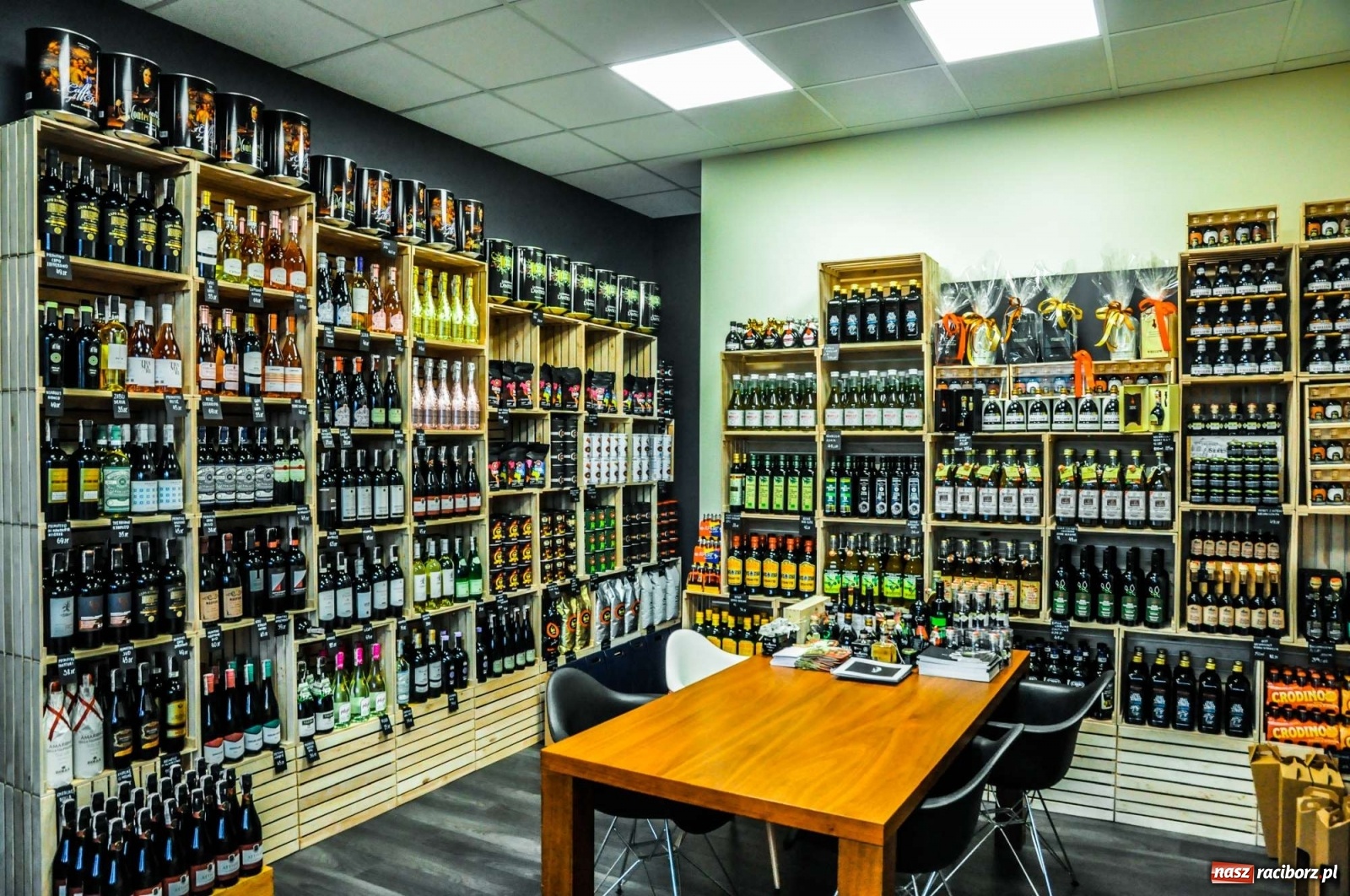 Zdjęcie w galerii na portalu naszraciborz.pl: W Raciborzu otwarto włoskie delikatesy [FOTO] wiadomości z regionu