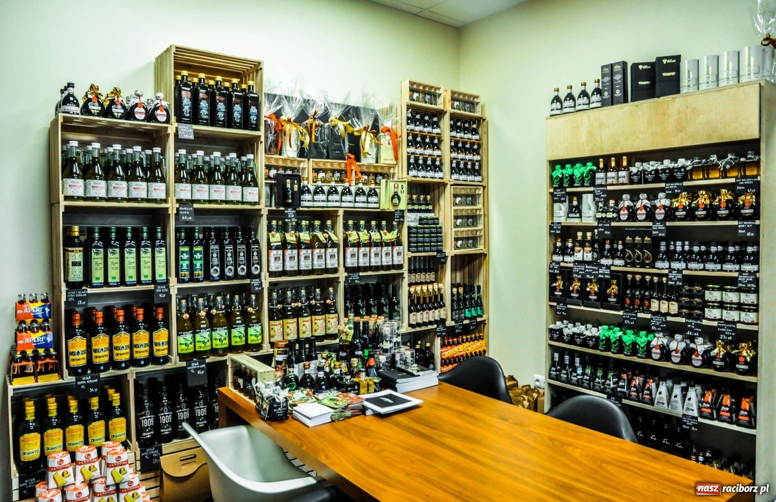 Zdjęcie w galerii na portalu naszraciborz.pl: W Raciborzu otwarto włoskie delikatesy [FOTO] wiadomości z regionu