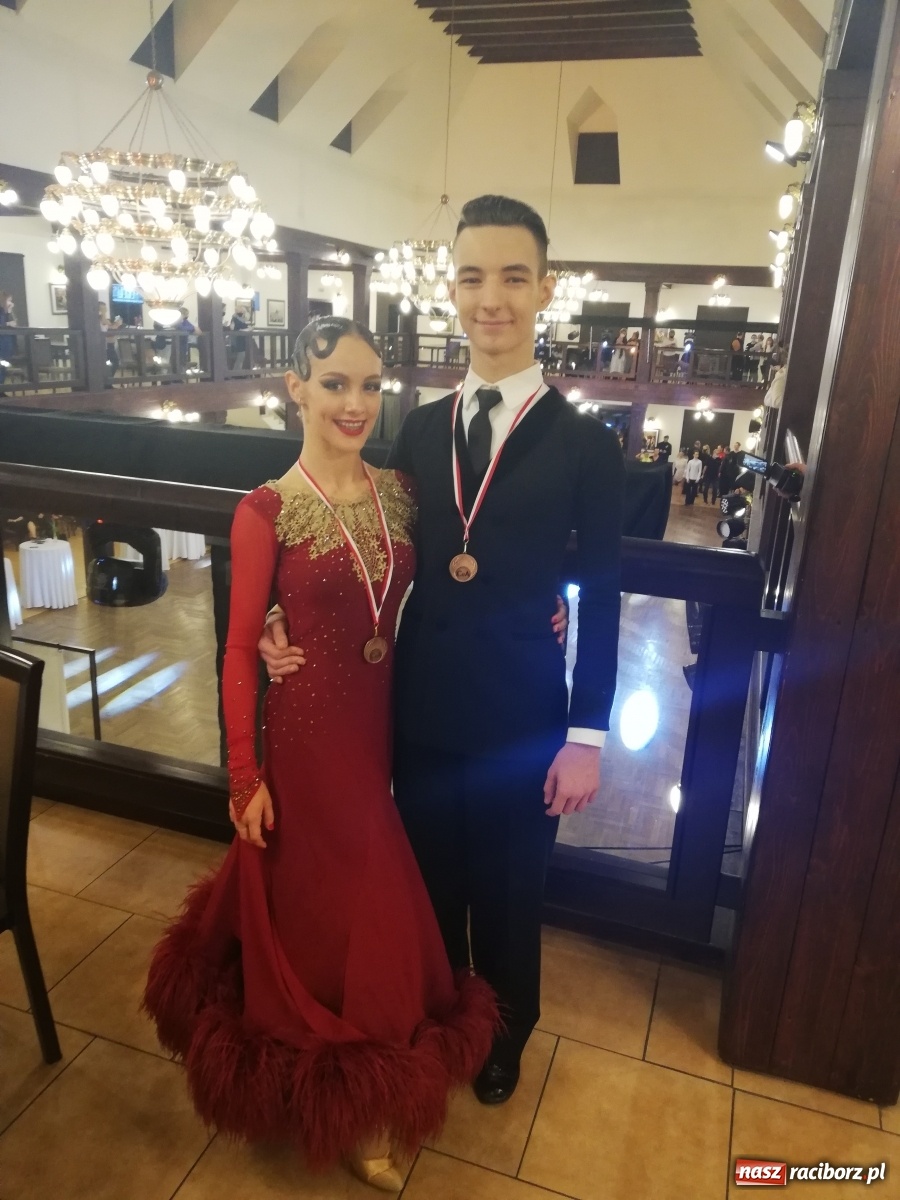 Zdjęcie w galerii na portalu naszraciborz.pl: Taneczny sukces Jakuba Ciesielskiego i Zuzanny Rytych wiadomości z regionu