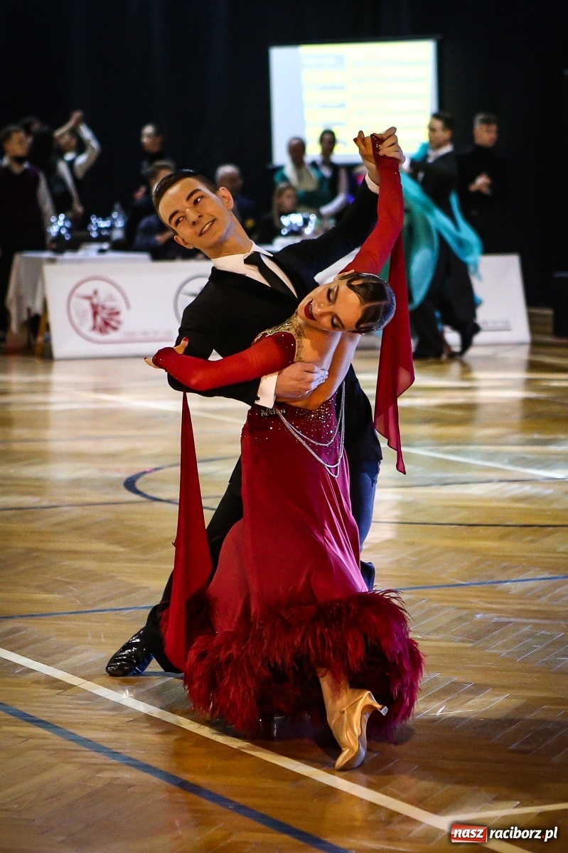 Zdjęcie w galerii na portalu naszraciborz.pl: Taneczny sukces Jakuba Ciesielskiego i Zuzanny Rytych wiadomości z regionu
