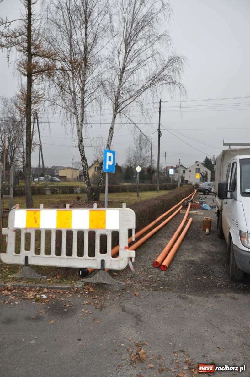 Zdjęcie w galerii na portalu naszraciborz.pl: W Kuźni Raciborskiej ruszyła budowa gazociągu wiadomości z regionu