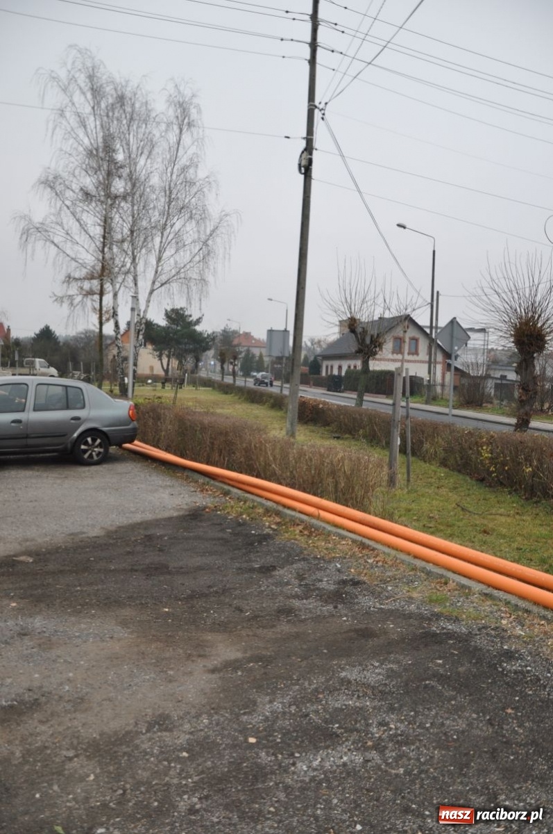 Zdjęcie w galerii na portalu naszraciborz.pl: W Kuźni Raciborskiej ruszyła budowa gazociągu wiadomości z regionu
