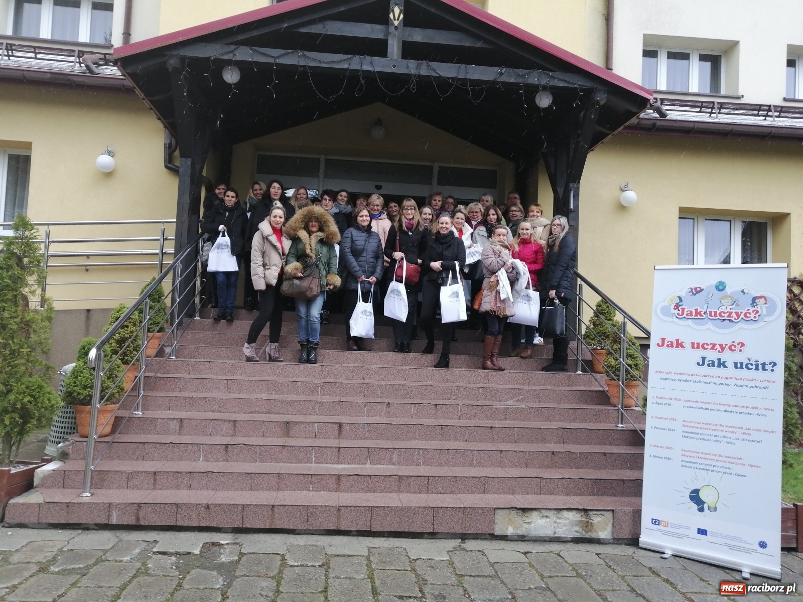 Zdjęcie w galerii na portalu naszraciborz.pl: Jak uczyć w dobie pandemii i nie tylko. Projekt raciborskiej SP4 wiadomości z regionu