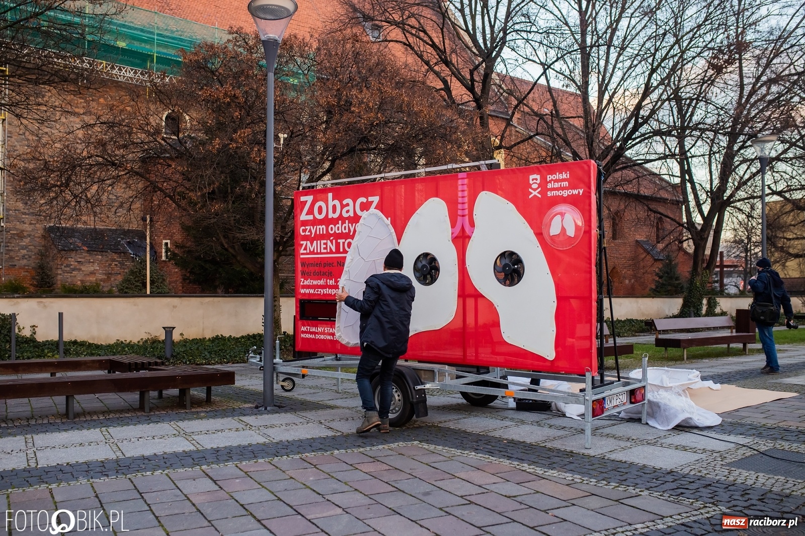 Zdjęcie w galerii na portalu naszraciborz.pl: Sztuczne płuca pokażą, czym oddychają raciborzanie [FOTO i WIDEO] wiadomości z regionu