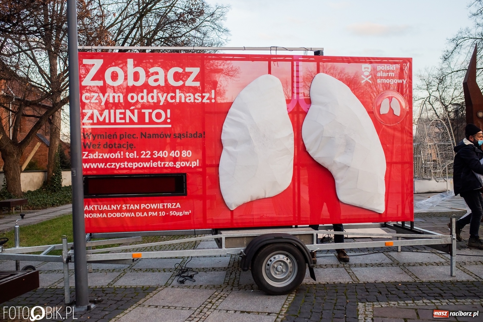 Zdjęcie w galerii na portalu naszraciborz.pl: Sztuczne płuca pokażą, czym oddychają raciborzanie [FOTO i WIDEO] wiadomości z regionu