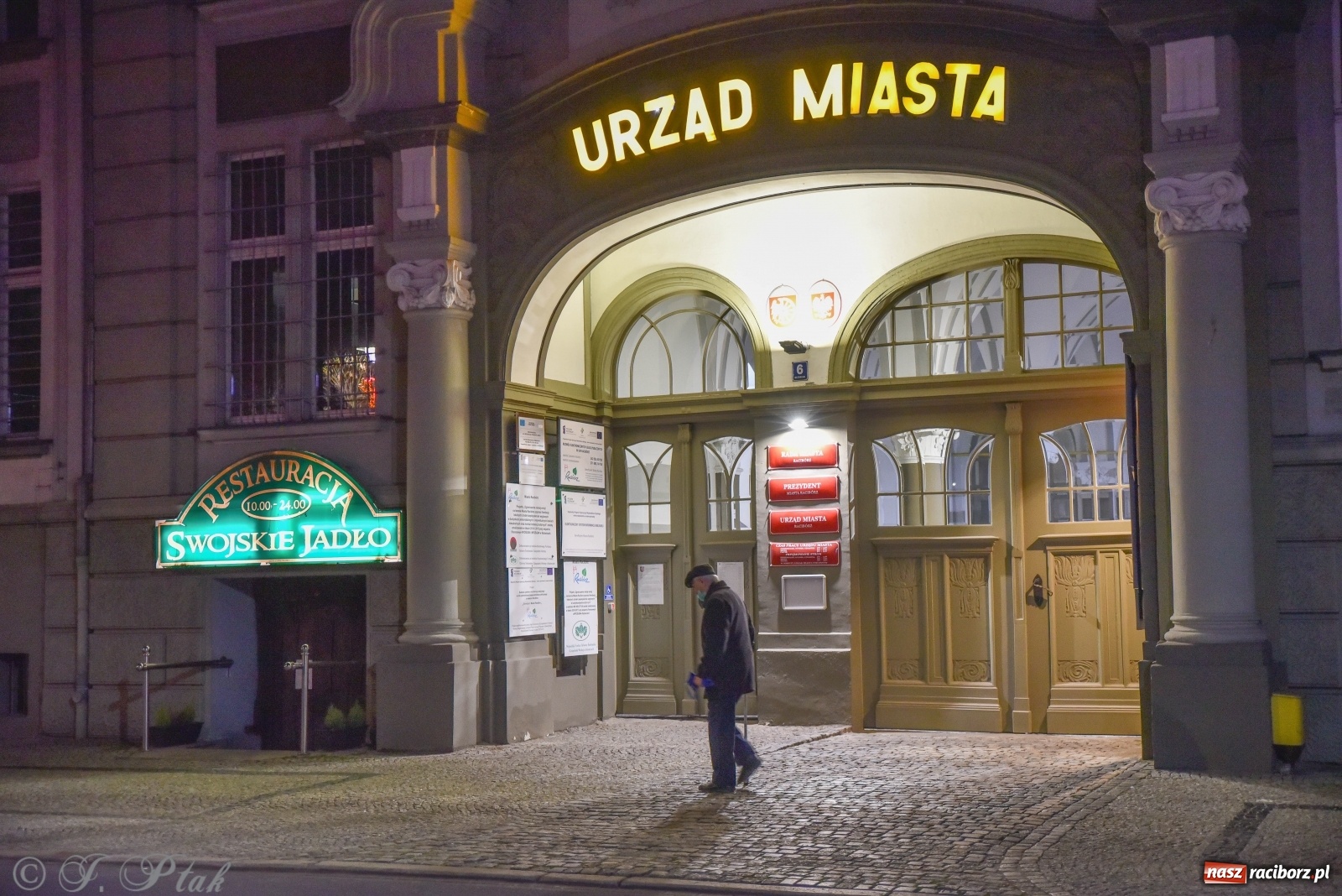 Zdjęcie w galerii na portalu naszraciborz.pl: Przedświąteczne pocztówki z Raciborza wiadomości z regionu