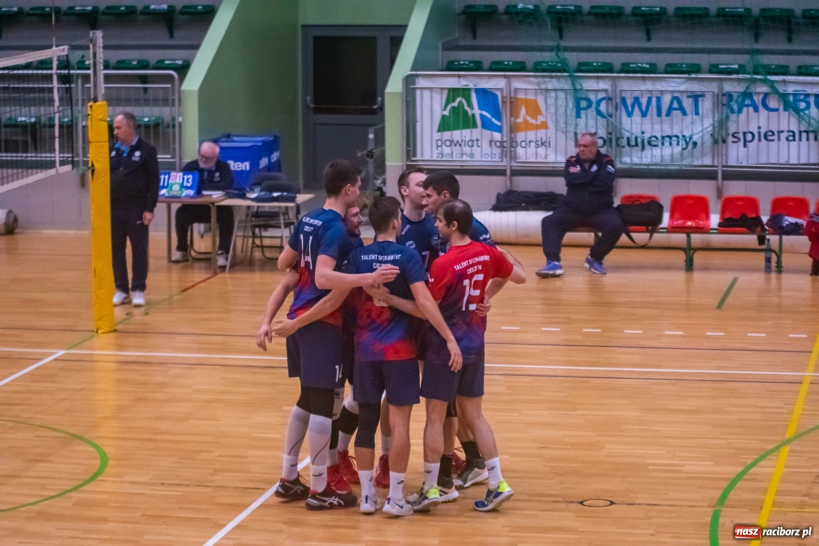 Zdjęcie w galerii na portalu naszraciborz.pl: Pierwszy set przespany, cały mecz przegrany [FOTO i WIDEO] wiadomości z regionu