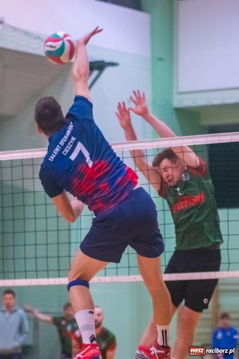 Zdjęcie w galerii na portalu naszraciborz.pl: Pierwszy set przespany, cały mecz przegrany [FOTO i WIDEO] wiadomości z regionu