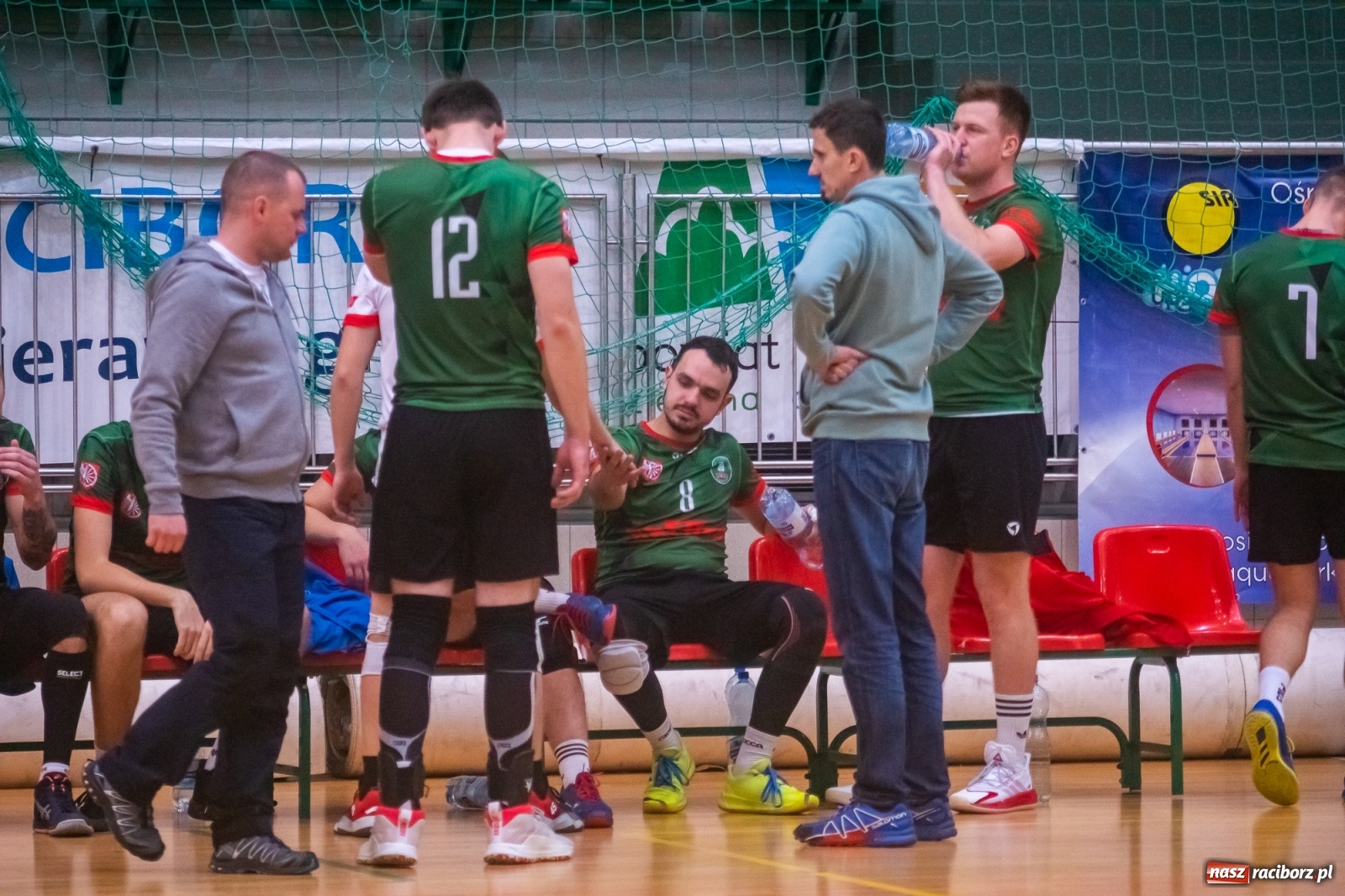 Zdjęcie w galerii na portalu naszraciborz.pl: Pierwszy set przespany, cały mecz przegrany [FOTO i WIDEO] wiadomości z regionu