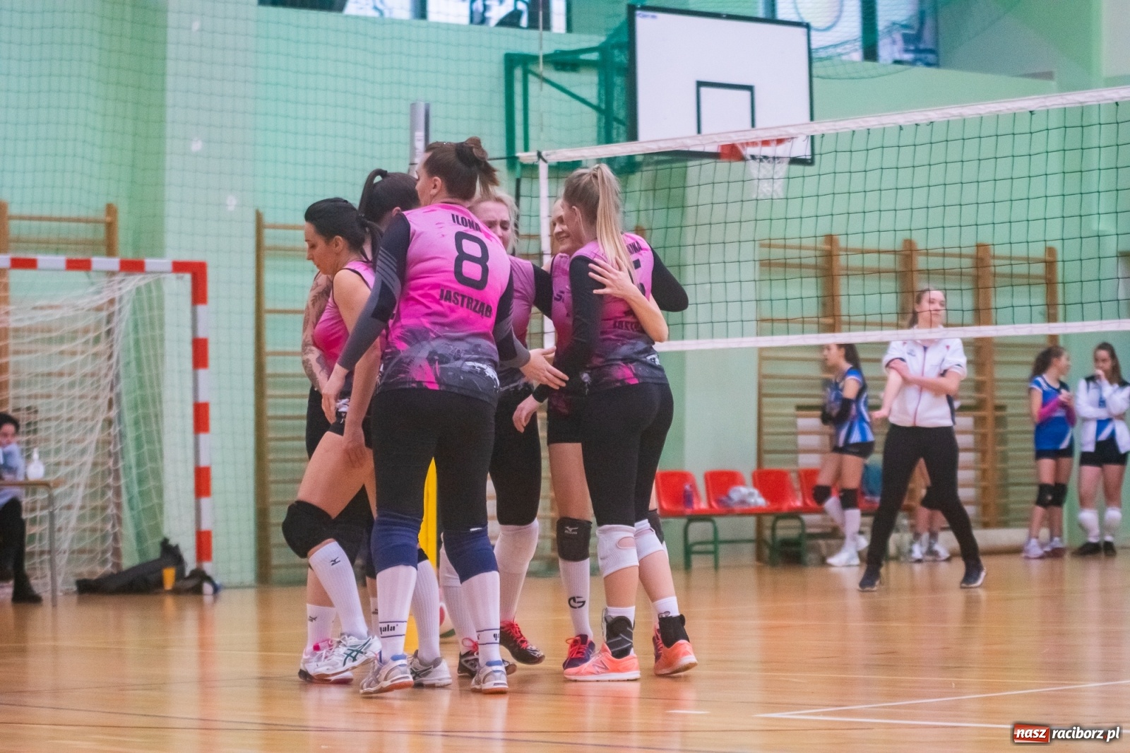 Zdjęcie w galerii na portalu naszraciborz.pl: RLPS. Drugi turniej kobiet w Arenie Rafako [FOTO i WIDEO] wiadomości z regionu