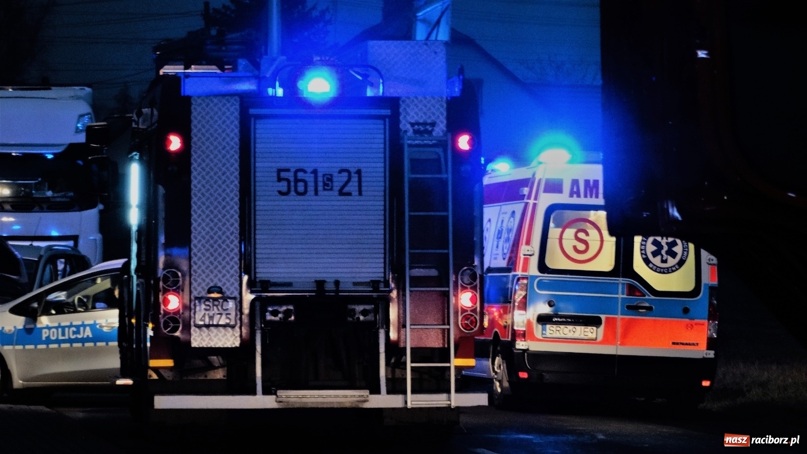 Zdjęcie w galerii na portalu naszraciborz.pl: Zderzenie pojazdów na granicy Markowic i Raszczyc [FOTO] wiadomości z regionu