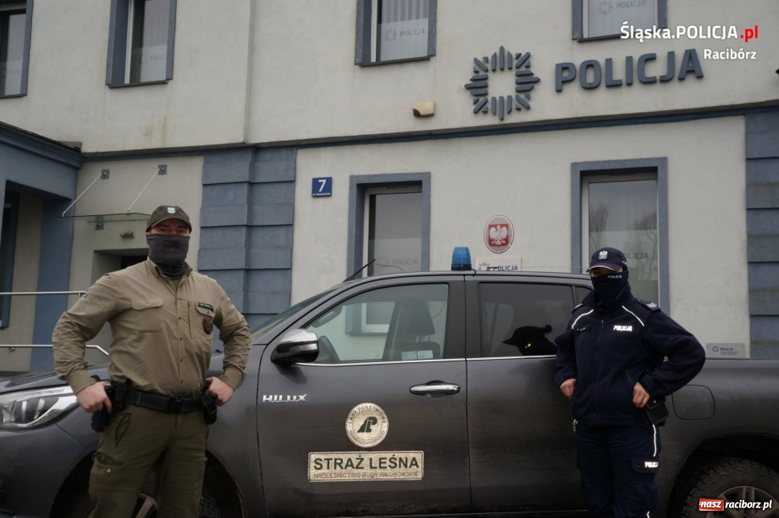 Zdjęcie w galerii na portalu naszraciborz.pl: Kuźniańscy policjanci i strażnicy leśni na wspólnych patrolach wiadomości z regionu