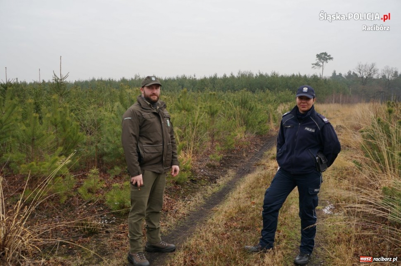 Zdjęcie w galerii na portalu naszraciborz.pl: Kuźniańscy policjanci i strażnicy leśni na wspólnych patrolach wiadomości z regionu