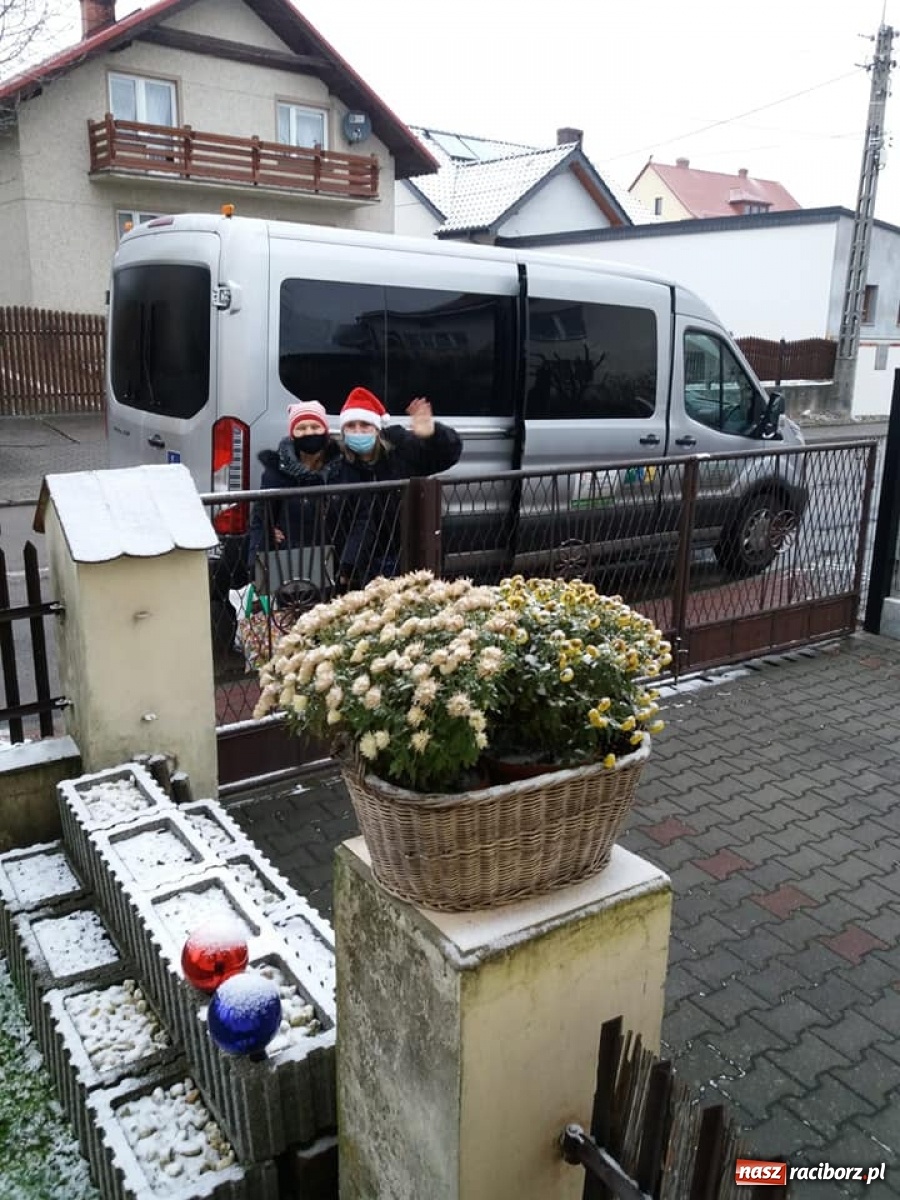 Zdjęcie w galerii na portalu naszraciborz.pl: Raciborski WTZ nie zapomina o podopiecznych wiadomości z regionu