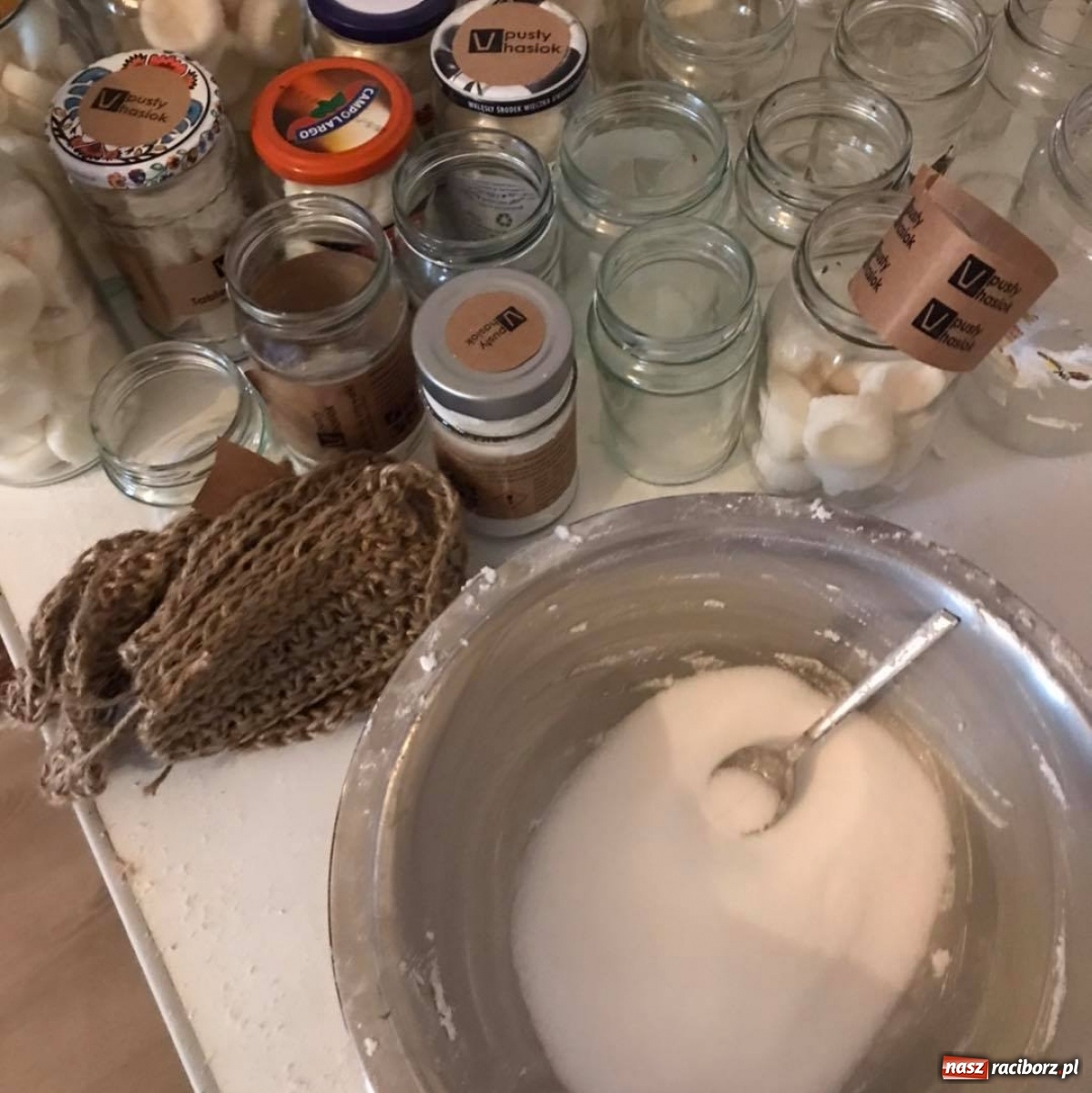 Zdjęcie w galerii na portalu naszraciborz.pl: Pusty hasiok. Na czym polega zwycięski biznesplan raciborzanki z Krakowa  wiadomości z regionu