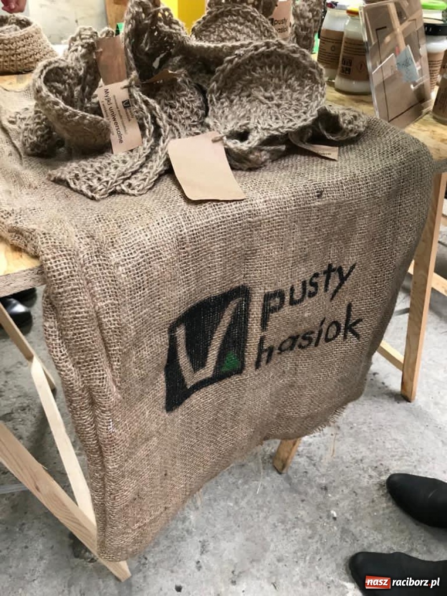 Zdjęcie w galerii na portalu naszraciborz.pl: Pusty hasiok. Na czym polega zwycięski biznesplan raciborzanki z Krakowa  wiadomości z regionu