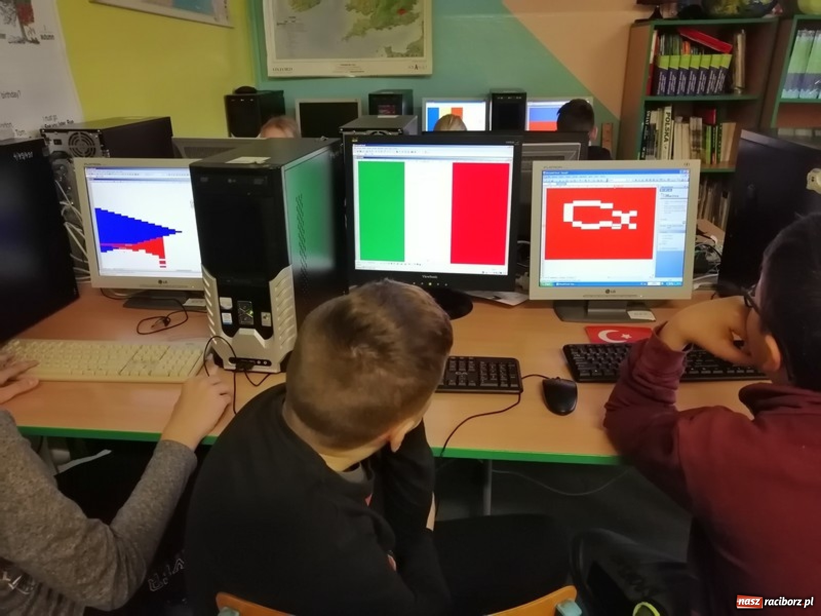 Zdjęcie w galerii na portalu naszraciborz.pl: Szkoła w Brzeźnicy w programie MEN - Gry komputerowe i wideo w szkołach wiadomości z regionu