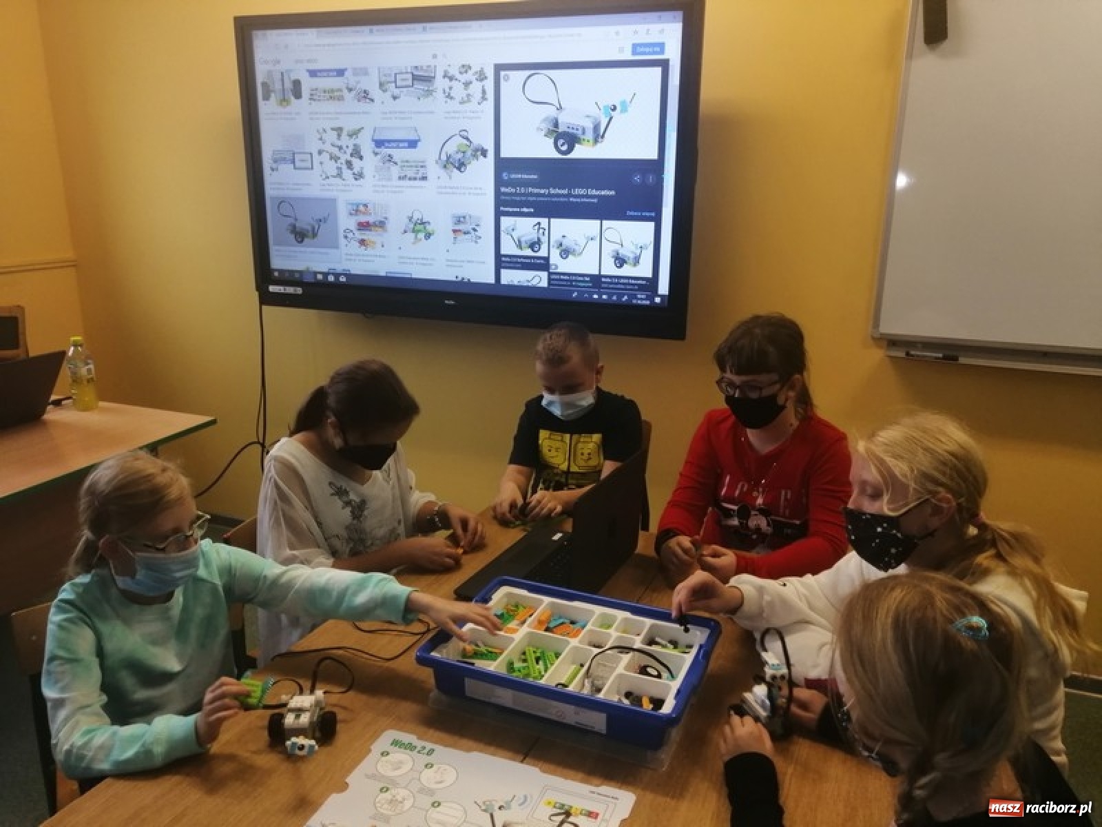 Zdjęcie w galerii na portalu naszraciborz.pl: Szkoła w Brzeźnicy w programie MEN - Gry komputerowe i wideo w szkołach wiadomości z regionu