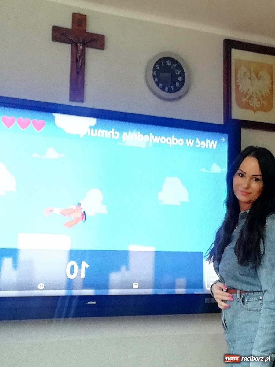 Zdjęcie w galerii na portalu naszraciborz.pl: Szkoła w Brzeźnicy w programie MEN - Gry komputerowe i wideo w szkołach wiadomości z regionu