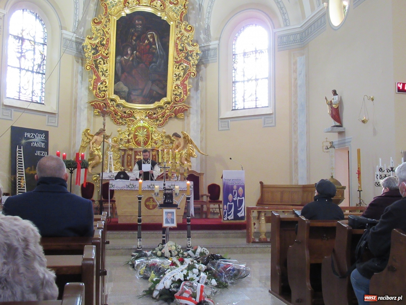 Zdjęcie w galerii na portalu naszraciborz.pl: W Samborowicach pożegnano śp. Józefa Sadowskiego wiadomości z regionu