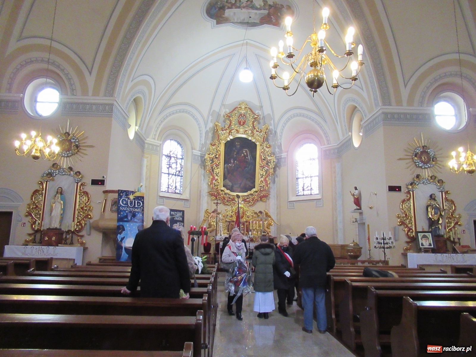 Zdjęcie w galerii na portalu naszraciborz.pl: W Samborowicach pożegnano śp. Józefa Sadowskiego wiadomości z regionu