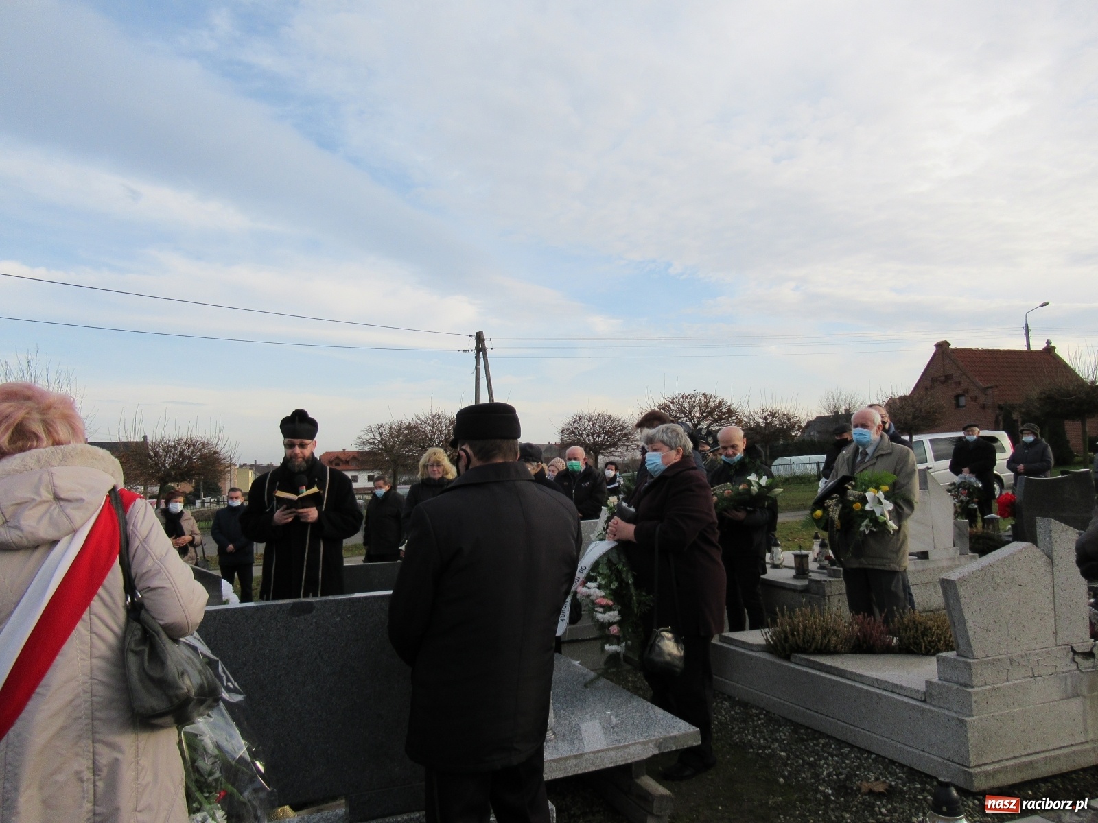 Zdjęcie w galerii na portalu naszraciborz.pl: W Samborowicach pożegnano śp. Józefa Sadowskiego wiadomości z regionu