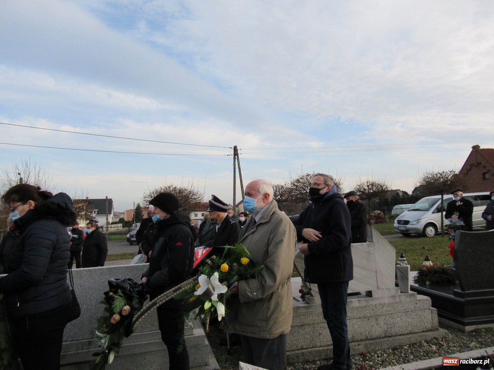 Zdjęcie w galerii na portalu naszraciborz.pl: W Samborowicach pożegnano śp. Józefa Sadowskiego wiadomości z regionu