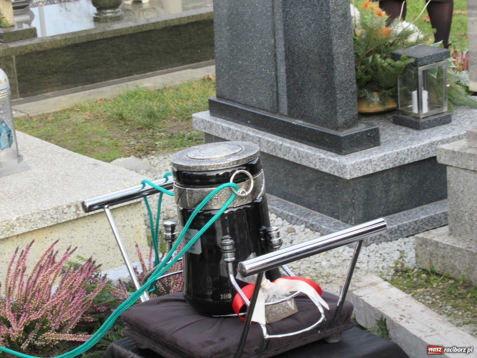 Zdjęcie w galerii na portalu naszraciborz.pl: W Samborowicach pożegnano śp. Józefa Sadowskiego wiadomości z regionu