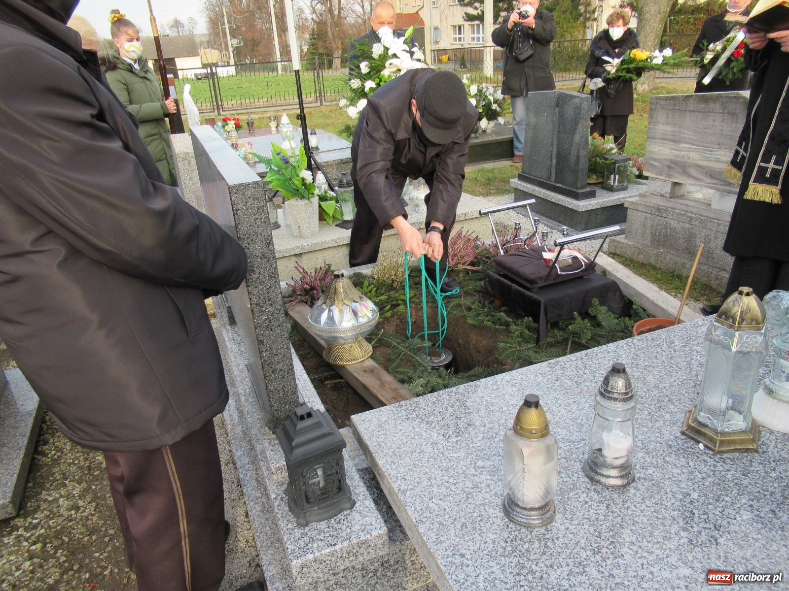 Zdjęcie w galerii na portalu naszraciborz.pl: W Samborowicach pożegnano śp. Józefa Sadowskiego wiadomości z regionu
