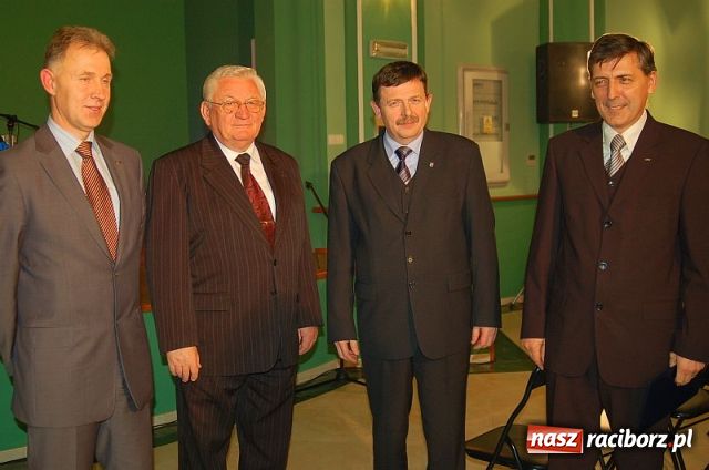 Zdjęcie w galerii na portalu naszraciborz.pl: Świąteczne spotkanie z pracownikami wiadomości z regionu