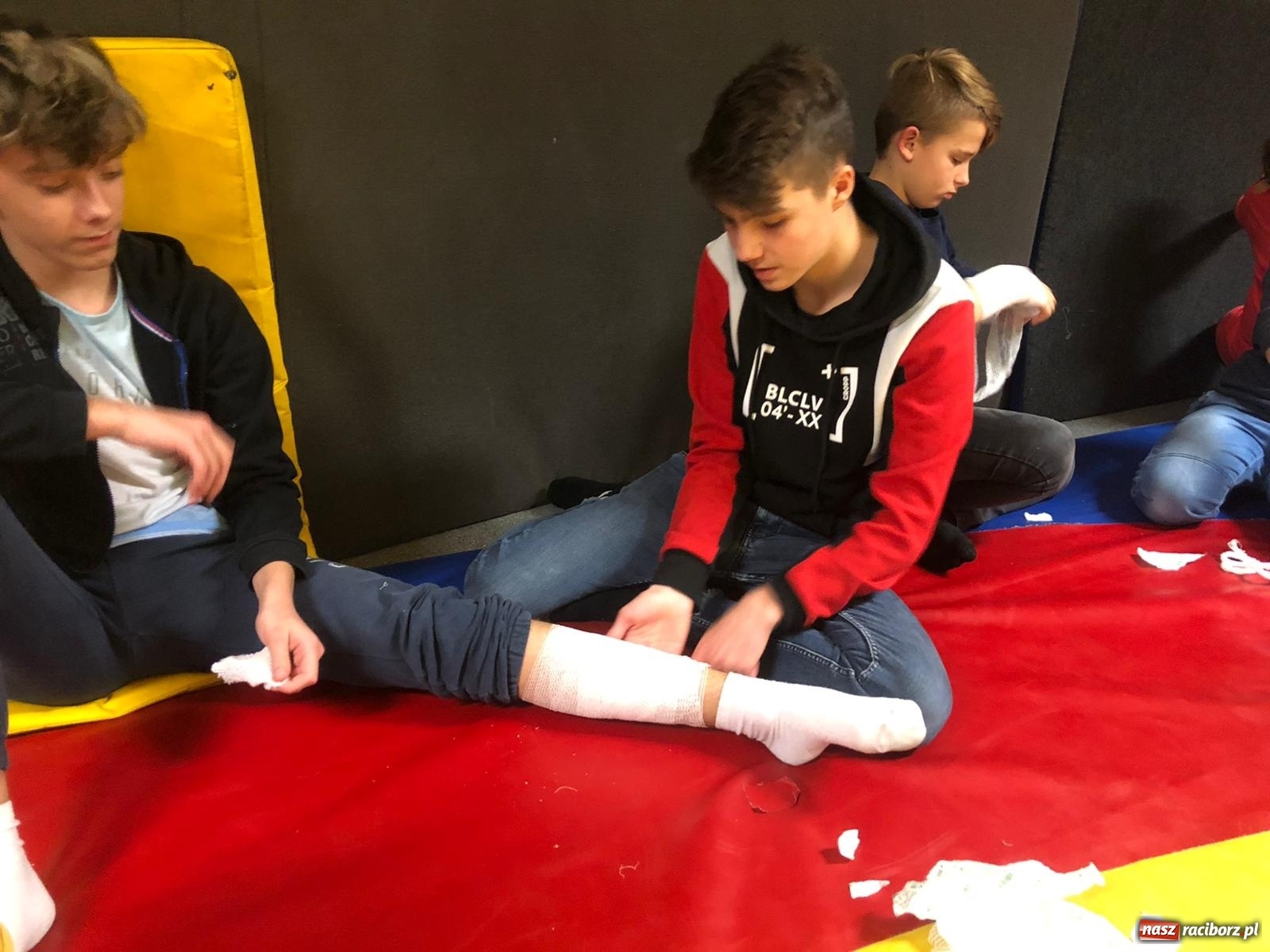 Zdjęcie w galerii na portalu naszraciborz.pl: Kolejne zajęcia profilaktyczne w Klubie Łamator wiadomości z regionu