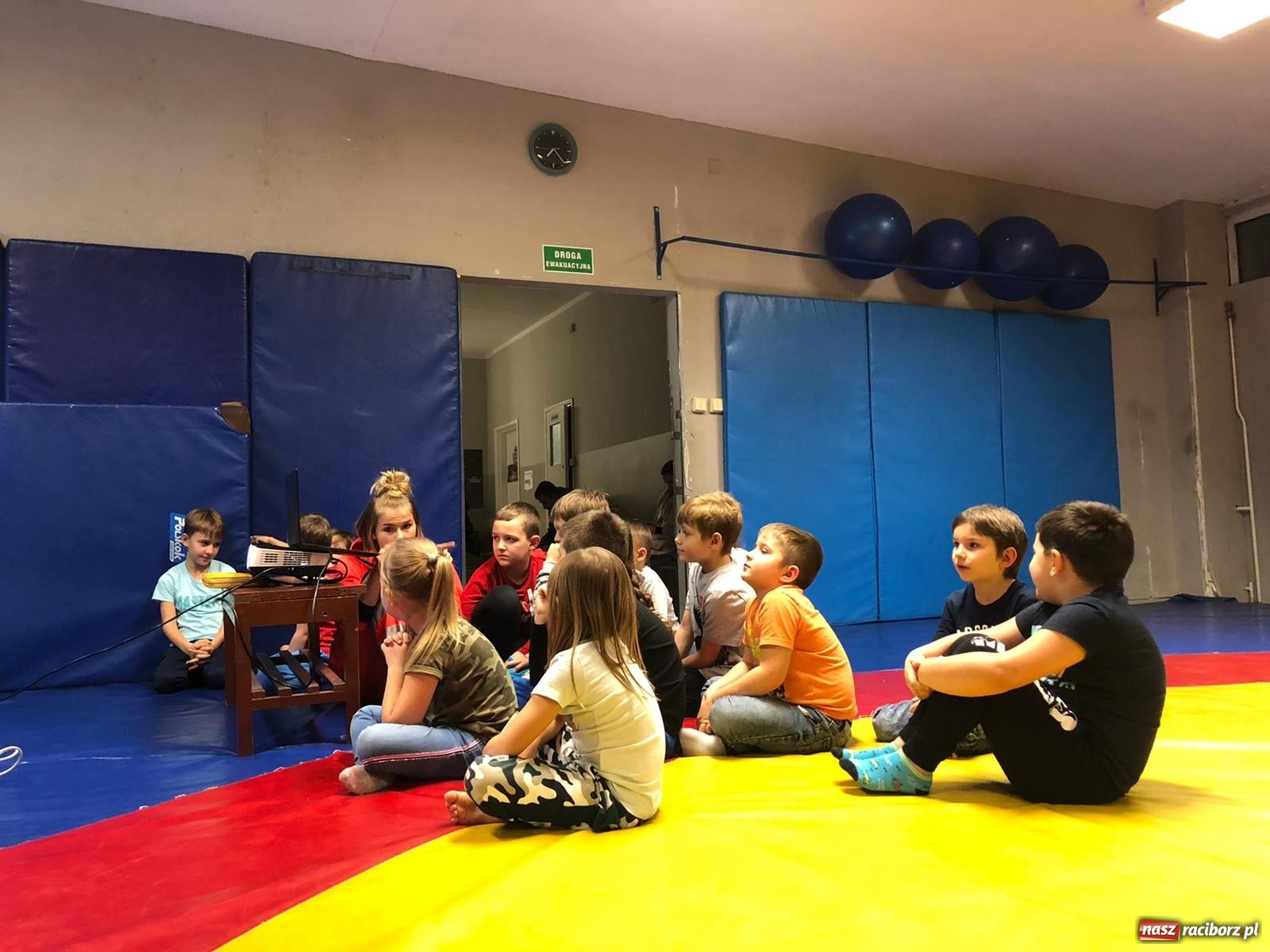 Zdjęcie w galerii na portalu naszraciborz.pl: Kolejne zajęcia profilaktyczne w Klubie Łamator wiadomości z regionu