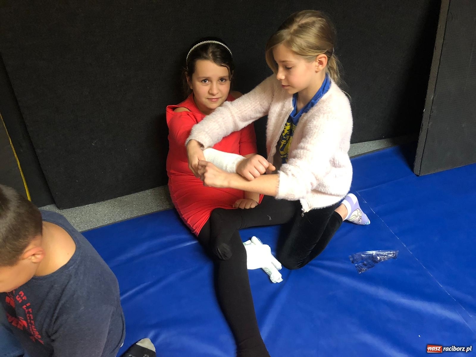 Zdjęcie w galerii na portalu naszraciborz.pl: Kolejne zajęcia profilaktyczne w Klubie Łamator wiadomości z regionu