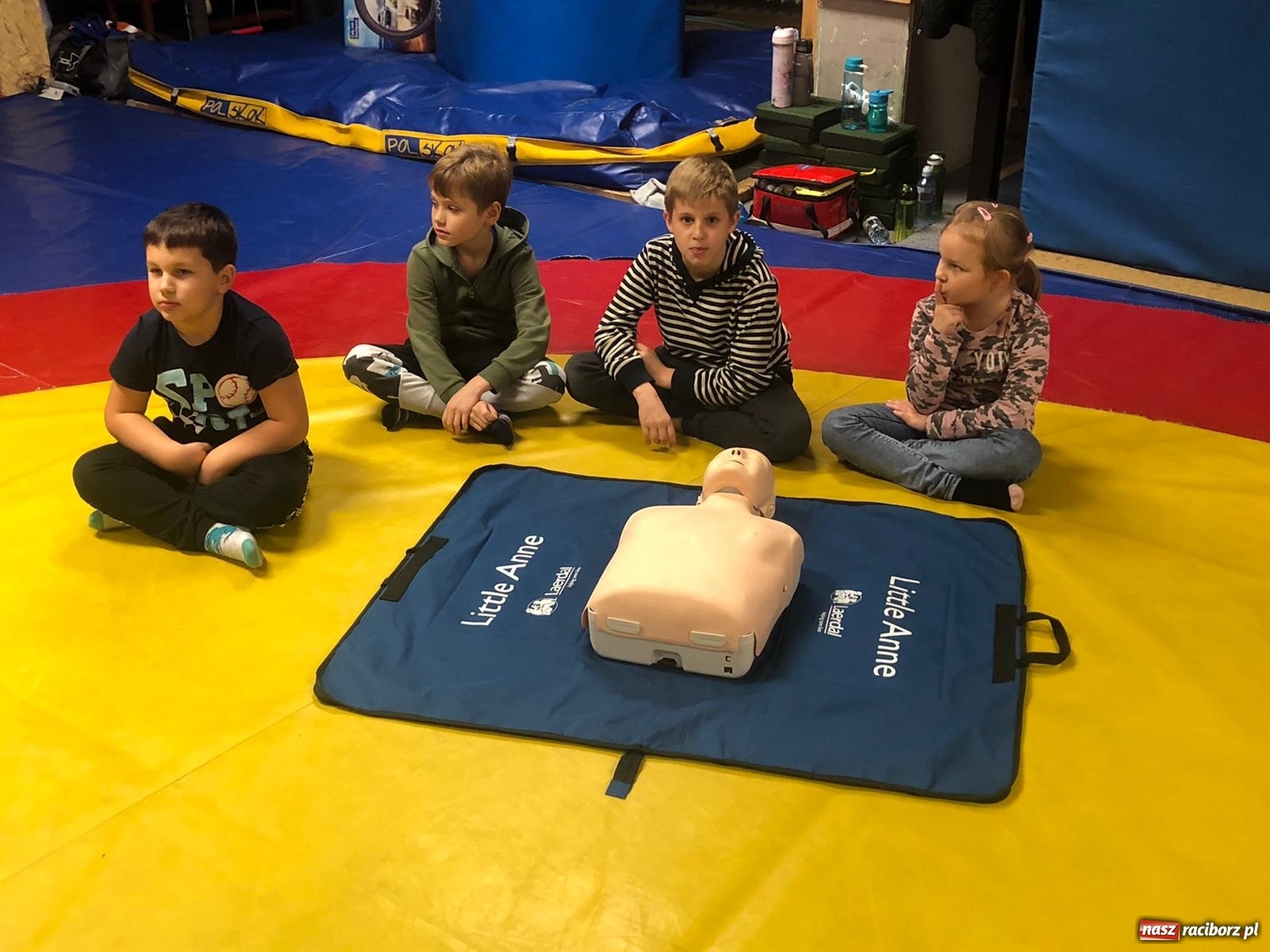 Zdjęcie w galerii na portalu naszraciborz.pl: Kolejne zajęcia profilaktyczne w Klubie Łamator wiadomości z regionu