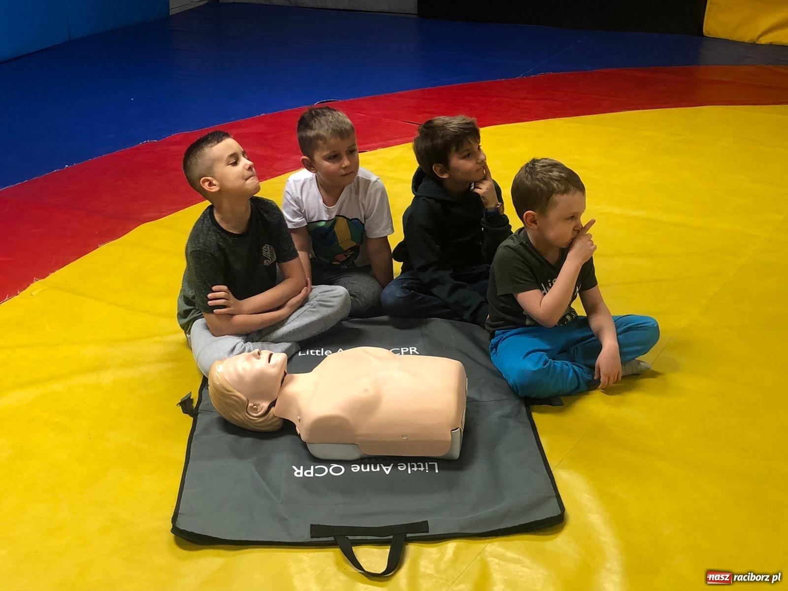 Zdjęcie w galerii na portalu naszraciborz.pl: Kolejne zajęcia profilaktyczne w Klubie Łamator wiadomości z regionu