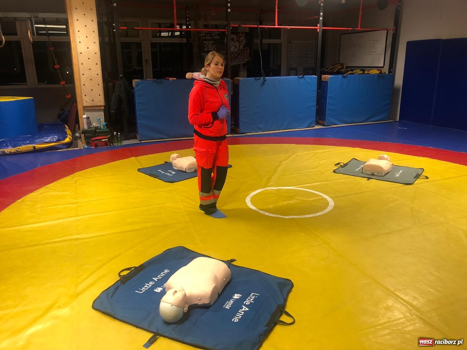 Zdjęcie w galerii na portalu naszraciborz.pl: Kolejne zajęcia profilaktyczne w Klubie Łamator wiadomości z regionu