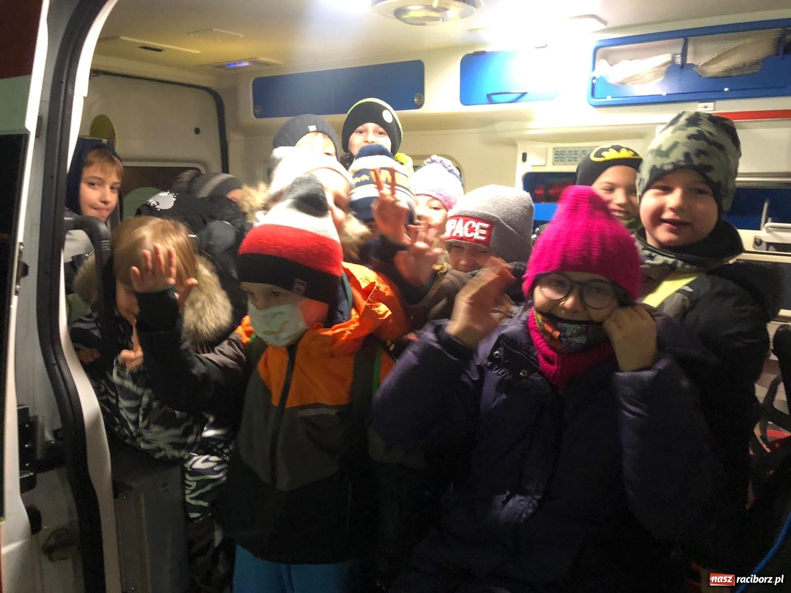 Zdjęcie w galerii na portalu naszraciborz.pl: Kolejne zajęcia profilaktyczne w Klubie Łamator wiadomości z regionu