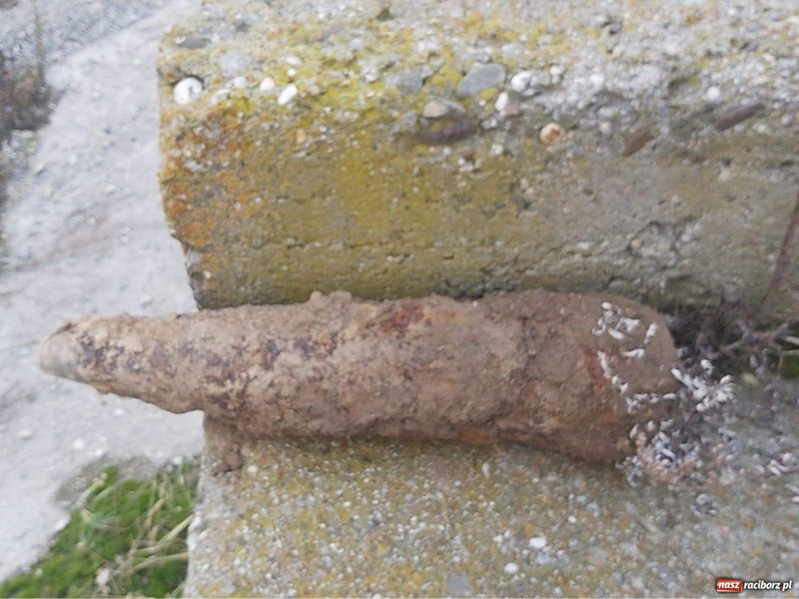 Zdjęcie w galerii na portalu naszraciborz.pl: Raport 998. W Amandowie ujawniono niewybuch wiadomości z regionu