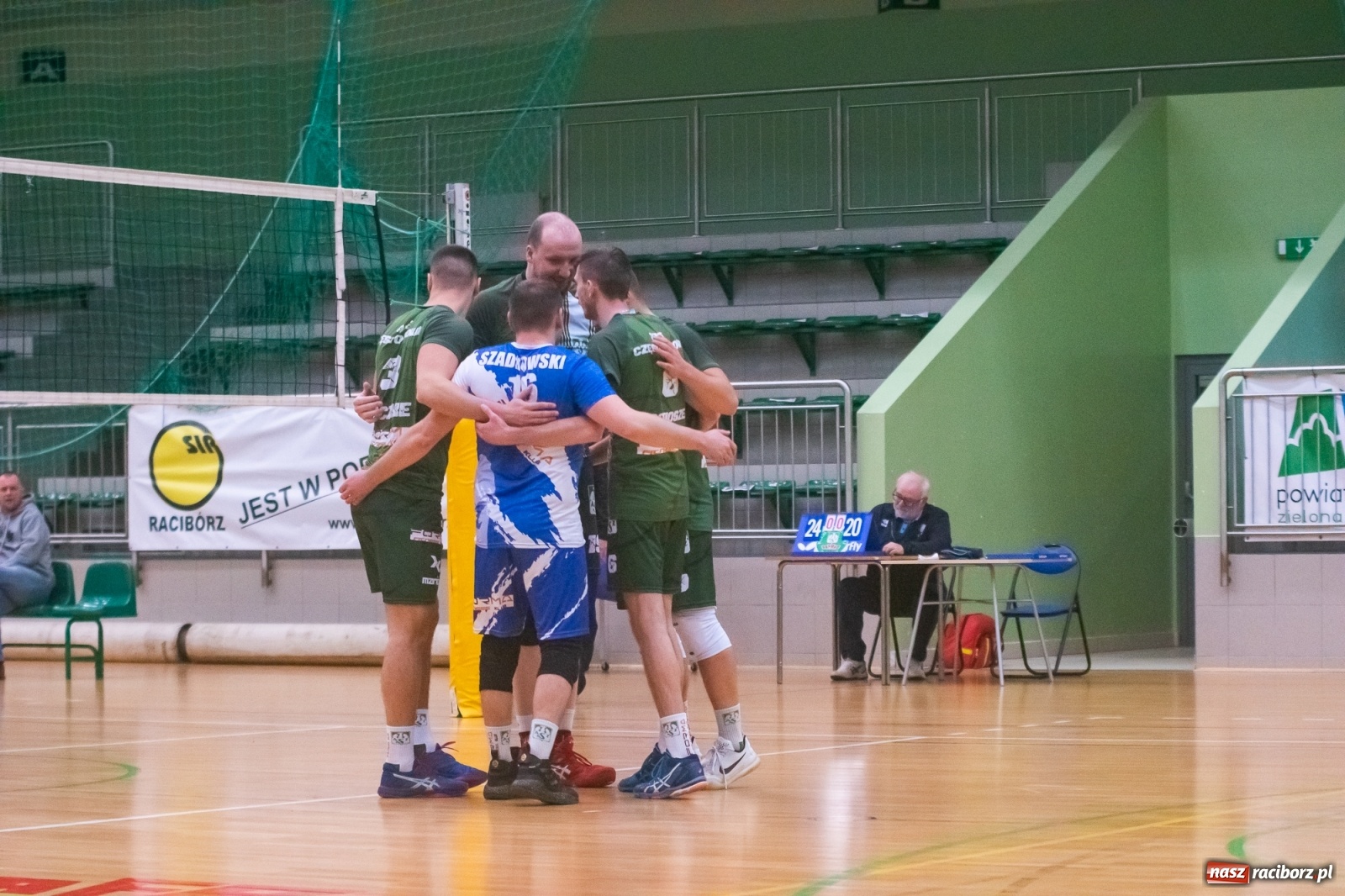Zdjęcie w galerii na portalu naszraciborz.pl: Choć Częstochowa wygrała, to łatwo w Raciborzu nie miała [FOTO i WIDEO] wiadomości z regionu
