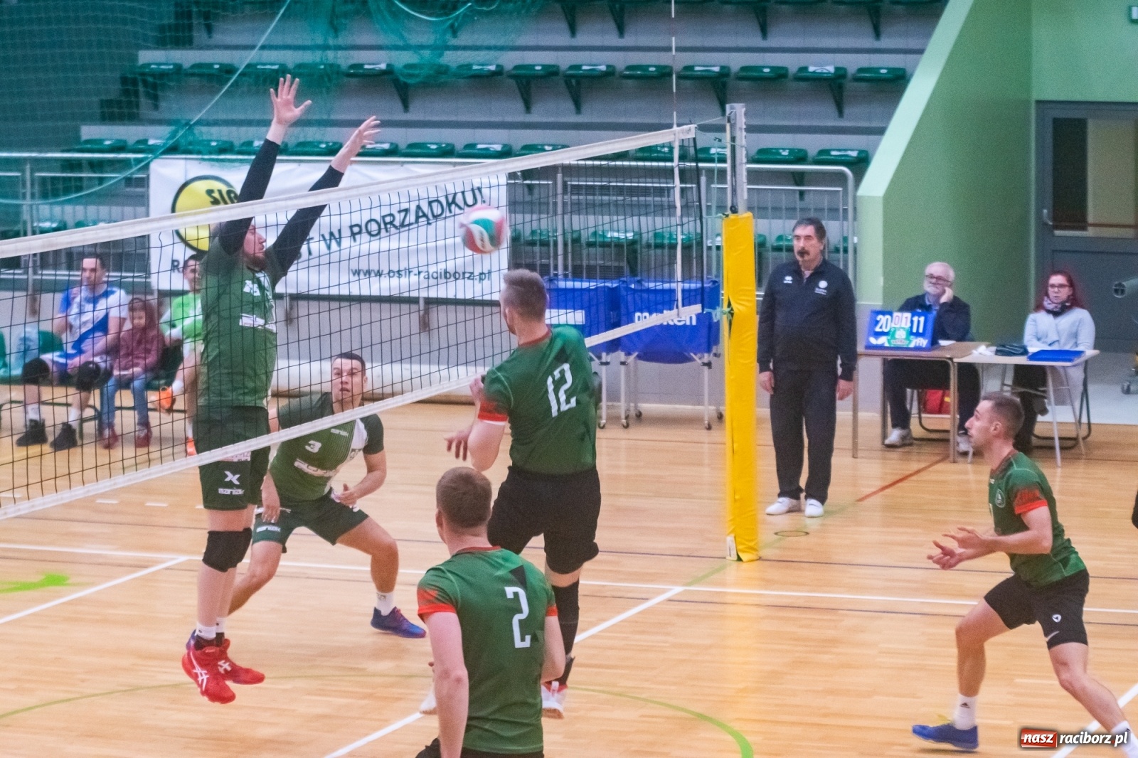 Zdjęcie w galerii na portalu naszraciborz.pl: Choć Częstochowa wygrała, to łatwo w Raciborzu nie miała [FOTO i WIDEO] wiadomości z regionu