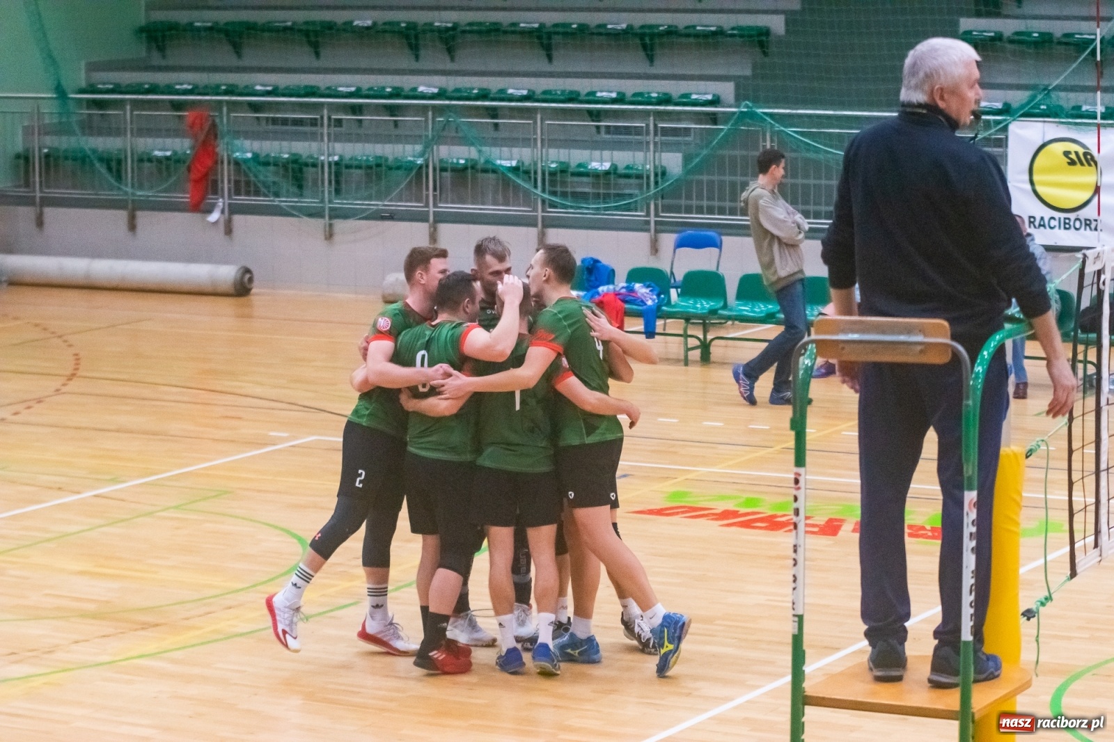 Zdjęcie w galerii na portalu naszraciborz.pl: Choć Częstochowa wygrała, to łatwo w Raciborzu nie miała [FOTO i WIDEO] wiadomości z regionu