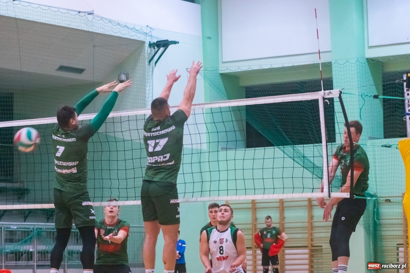 Zdjęcie w galerii na portalu naszraciborz.pl: Choć Częstochowa wygrała, to łatwo w Raciborzu nie miała [FOTO i WIDEO] wiadomości z regionu