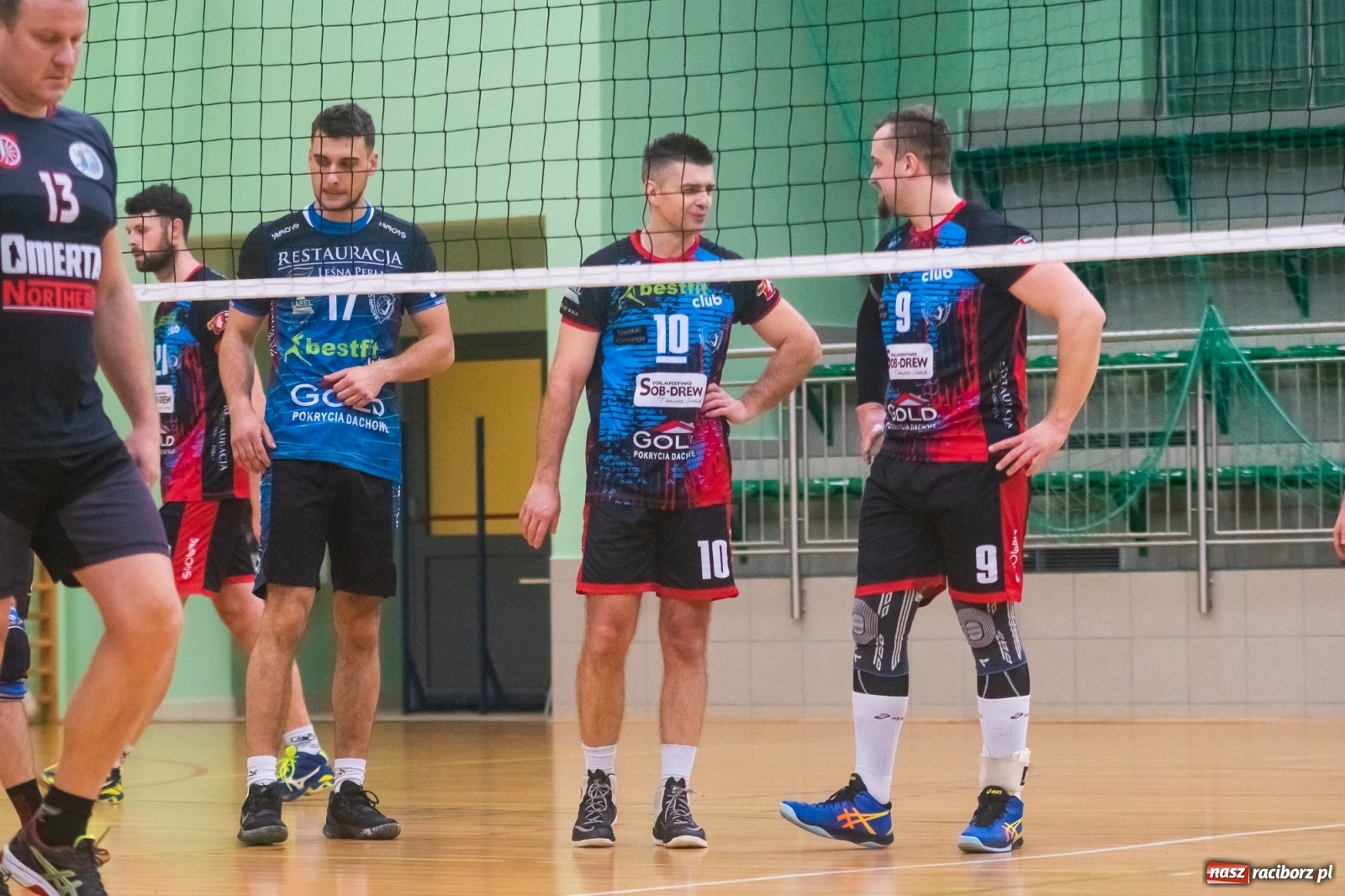 Zdjęcie w galerii na portalu naszraciborz.pl: Przedświąteczne granie w RLPS [FOTO] wiadomości z regionu