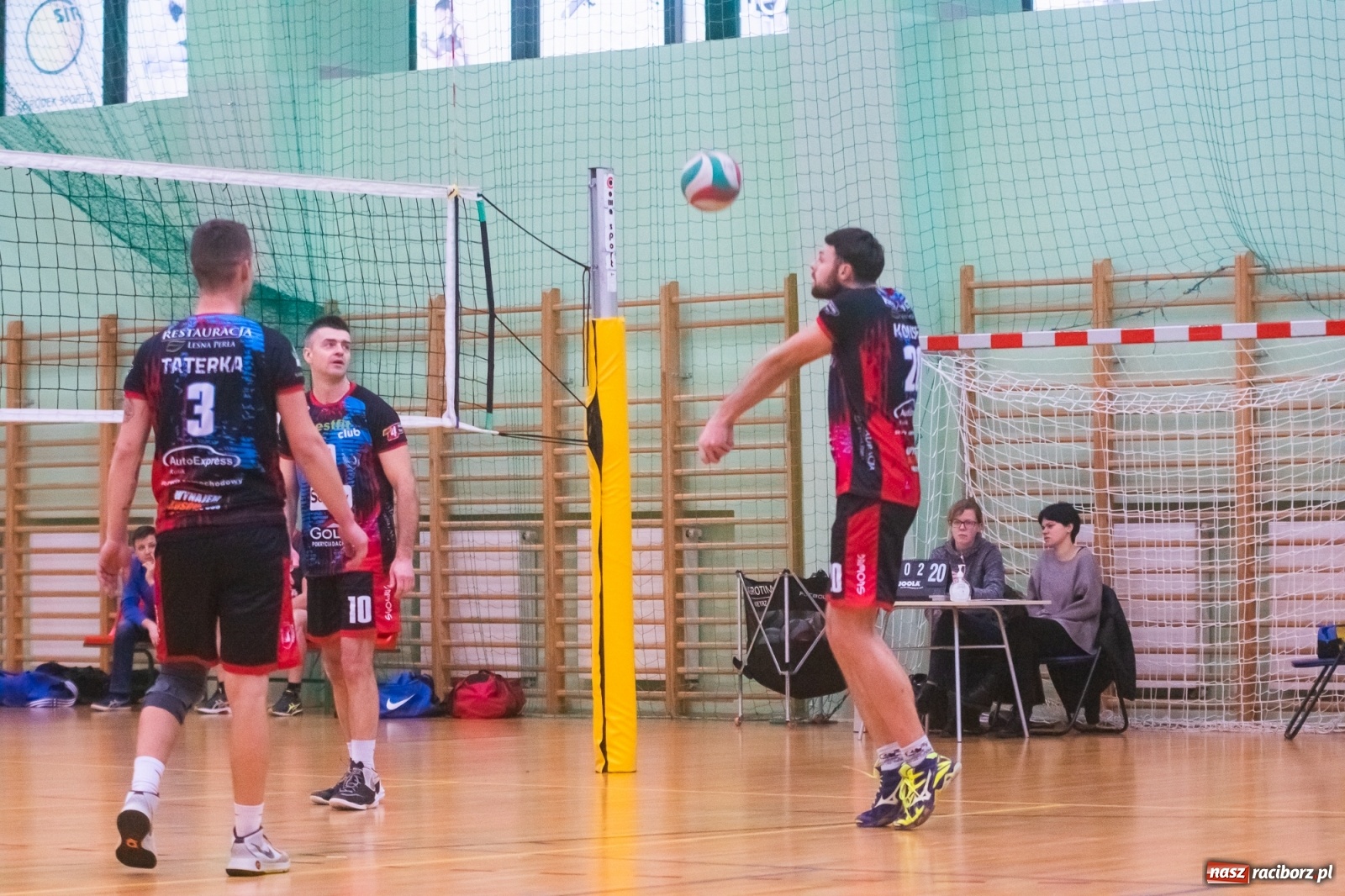 Zdjęcie w galerii na portalu naszraciborz.pl: Przedświąteczne granie w RLPS [FOTO] wiadomości z regionu