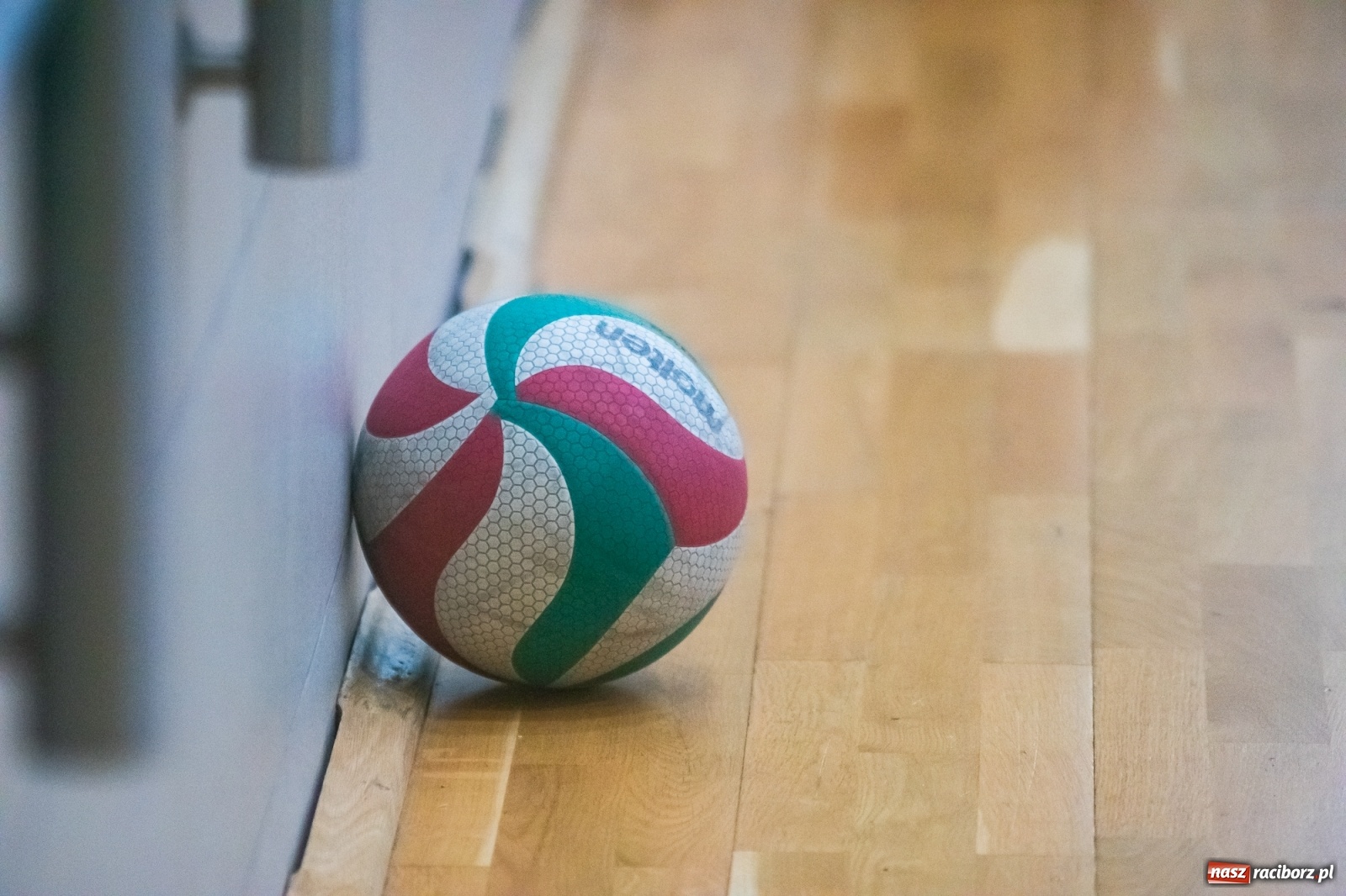 Zdjęcie w galerii na portalu naszraciborz.pl: Przedświąteczne granie w RLPS [FOTO] wiadomości z regionu