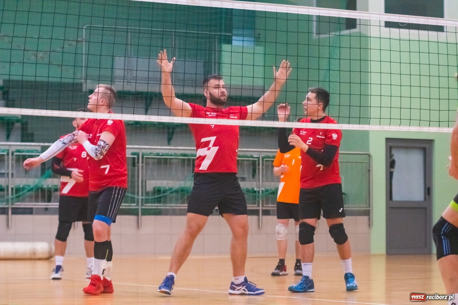 Zdjęcie w galerii na portalu naszraciborz.pl: Przedświąteczne granie w RLPS [FOTO] wiadomości z regionu