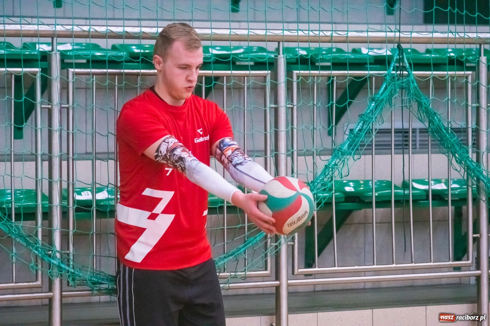 Zdjęcie w galerii na portalu naszraciborz.pl: Przedświąteczne granie w RLPS [FOTO] wiadomości z regionu