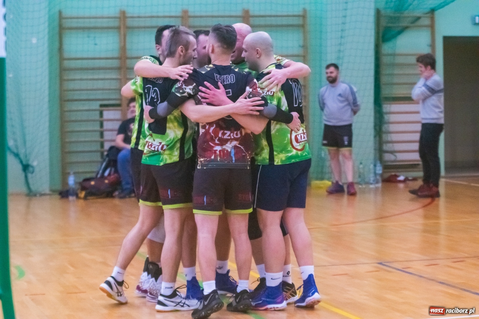 Zdjęcie w galerii na portalu naszraciborz.pl: Przedświąteczne granie w RLPS [FOTO] wiadomości z regionu