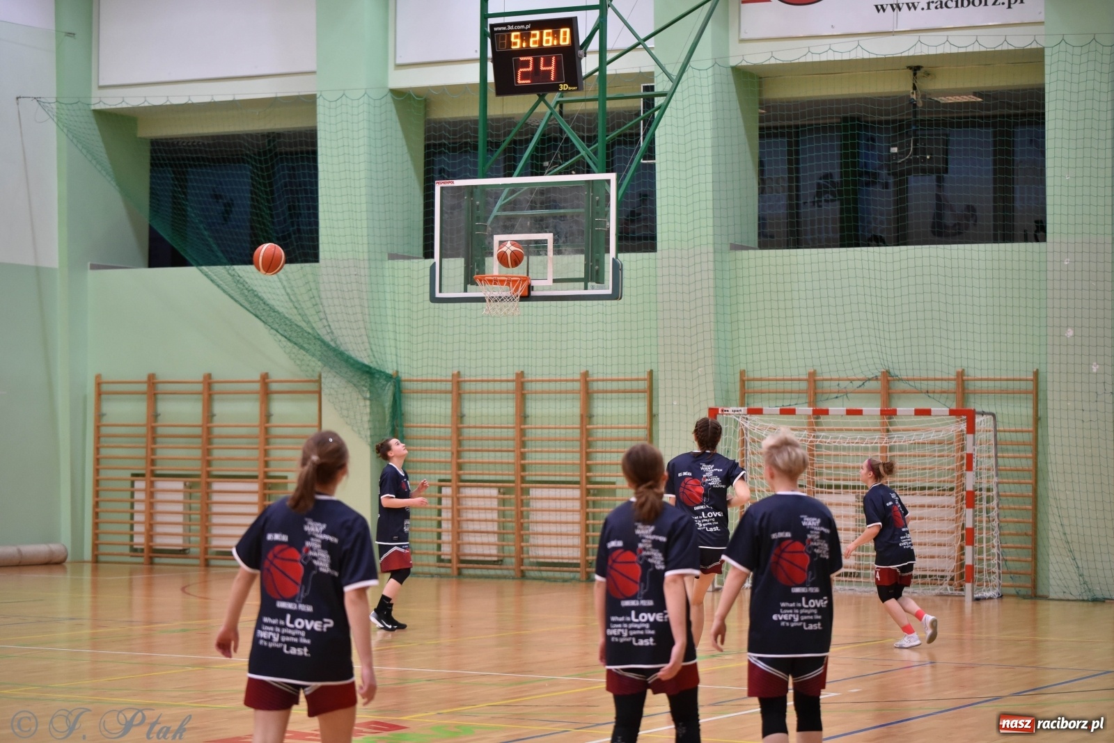 Zdjęcie w galerii na portalu naszraciborz.pl: Sportowe podsumowanie weekendu i fotorelacja z meczu RKK AZS Racibórz wiadomości z regionu