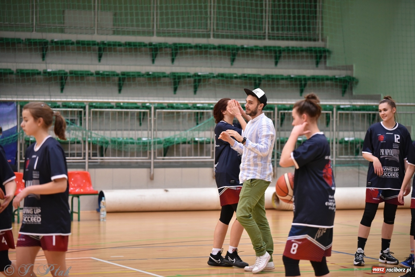 Zdjęcie w galerii na portalu naszraciborz.pl: Sportowe podsumowanie weekendu i fotorelacja z meczu RKK AZS Racibórz wiadomości z regionu